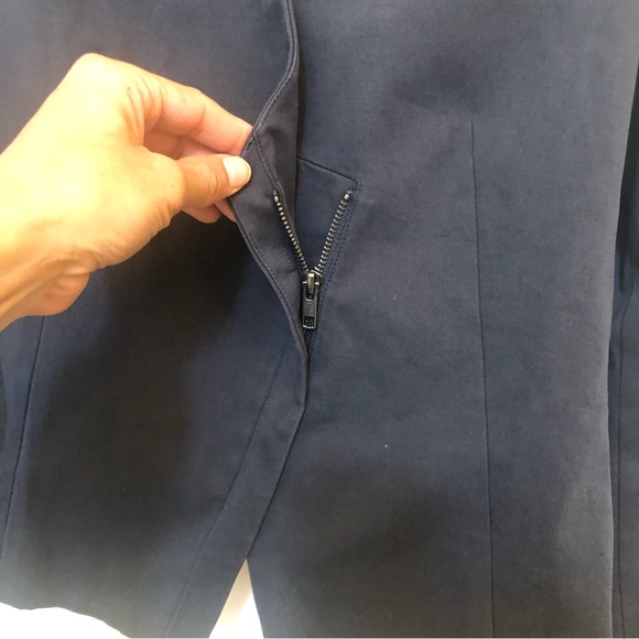 WOMENS THEORY BLACK LANISO FOSTERED ASYMMETRICAL ZIP BLAZER SZ 6 - Picture 3 of 10